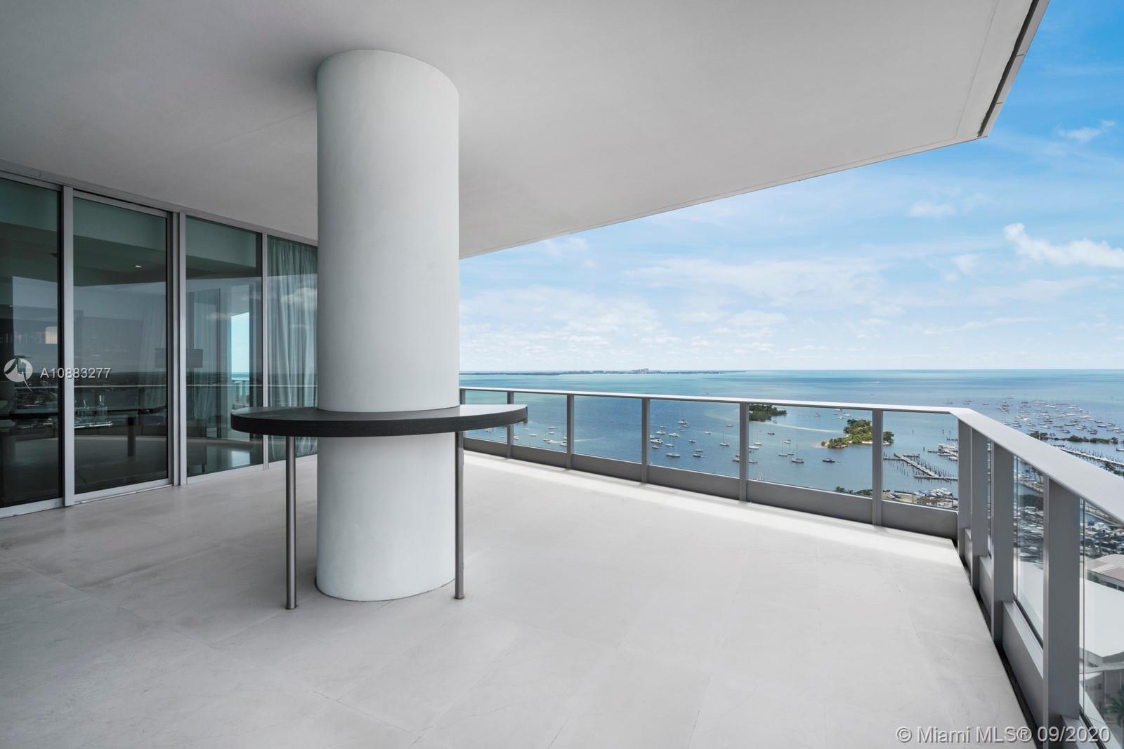 GROVENOR HOUSE CONDO - Land