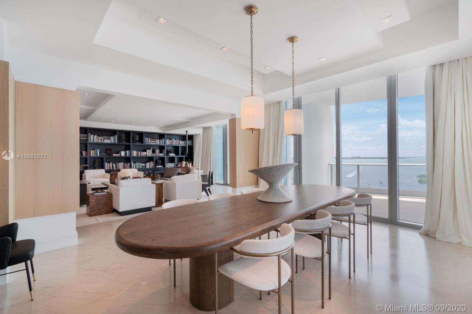 GROVENOR HOUSE CONDO - Land