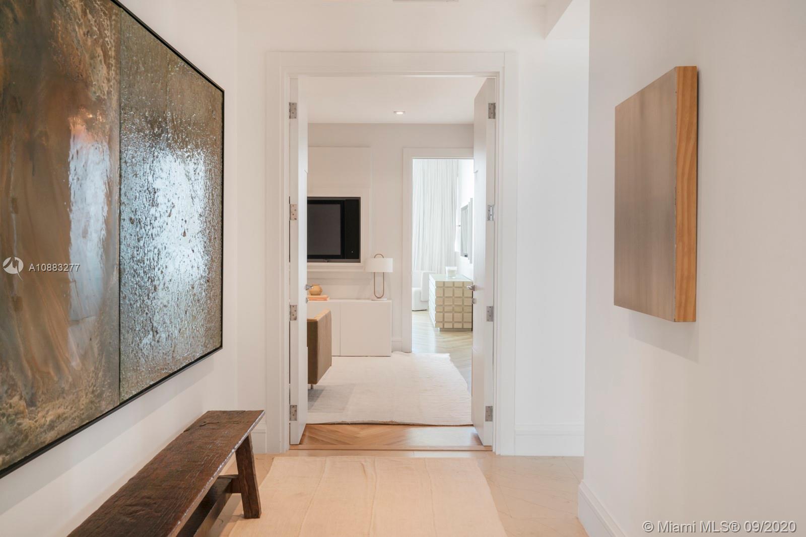 GROVENOR HOUSE CONDO - Land