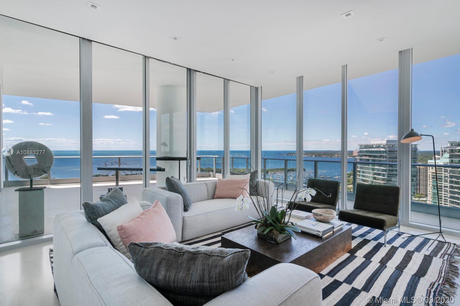 GROVENOR HOUSE CONDO - Land