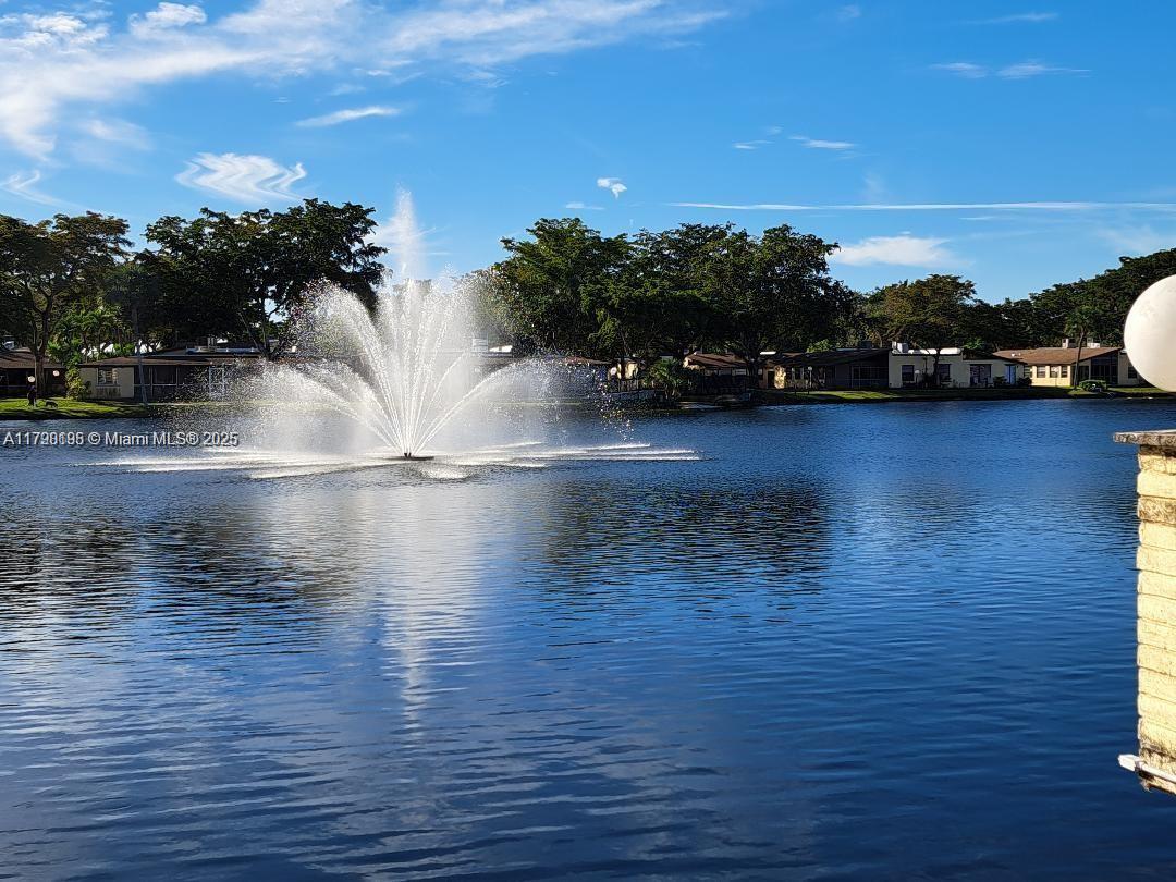 300 Berkley Rd 209, Hollywood, Broward County, Florida - 1 Bedrooms  
2 Bathrooms - 