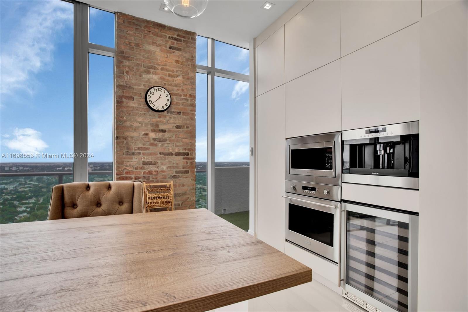FOUR MIDTOWN - Residential