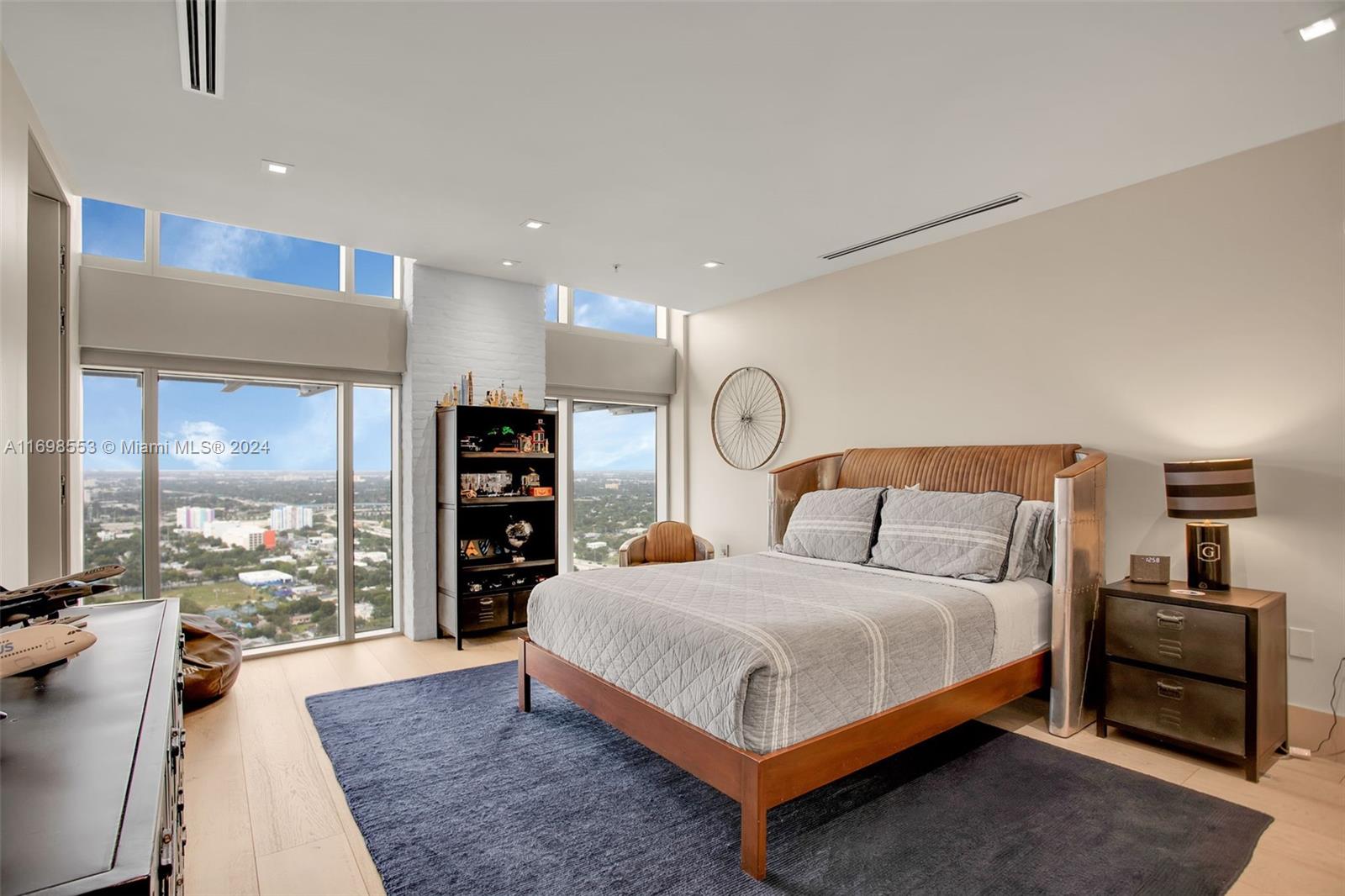 FOUR MIDTOWN - Residential