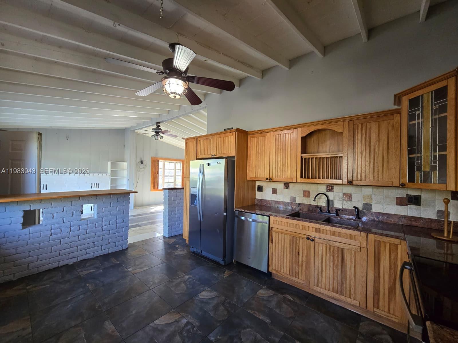 MIAMI GARDENS ESTATES SEC - Residential