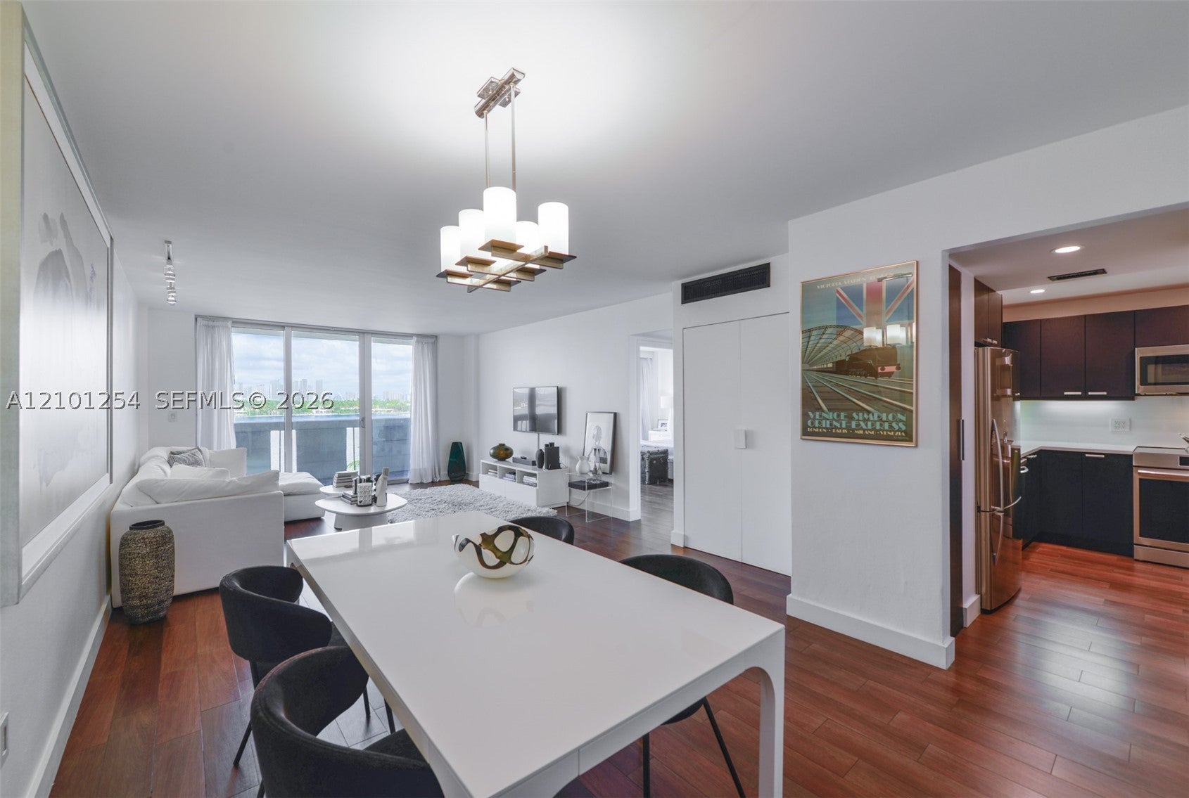 800 West Ave 629