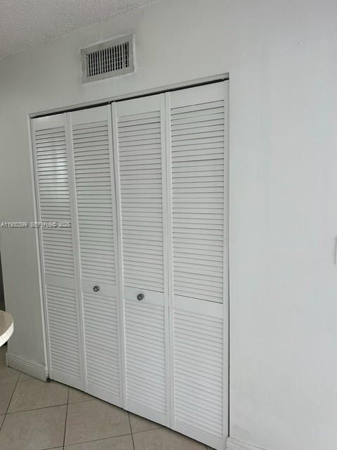 MEDITERRANEAN VILLAS COND - Residential Lease