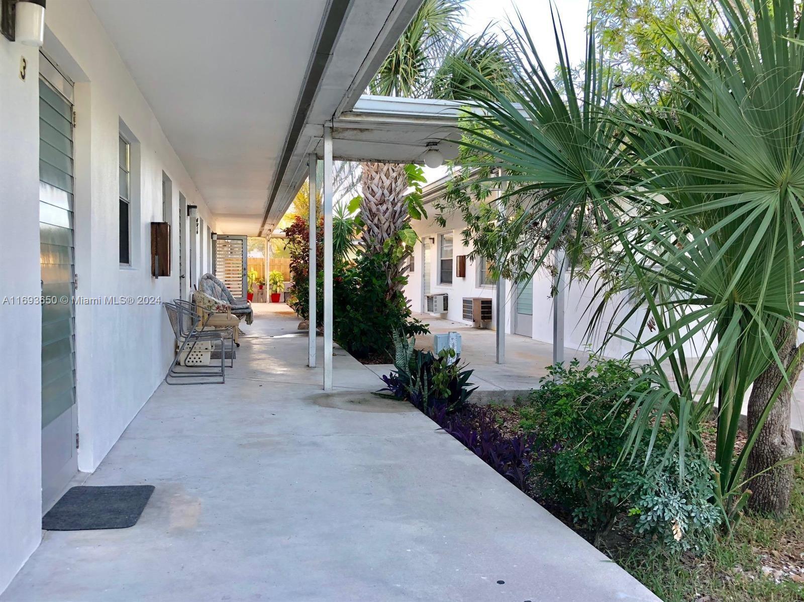 HOVIANNA VIII CONDO - Residential