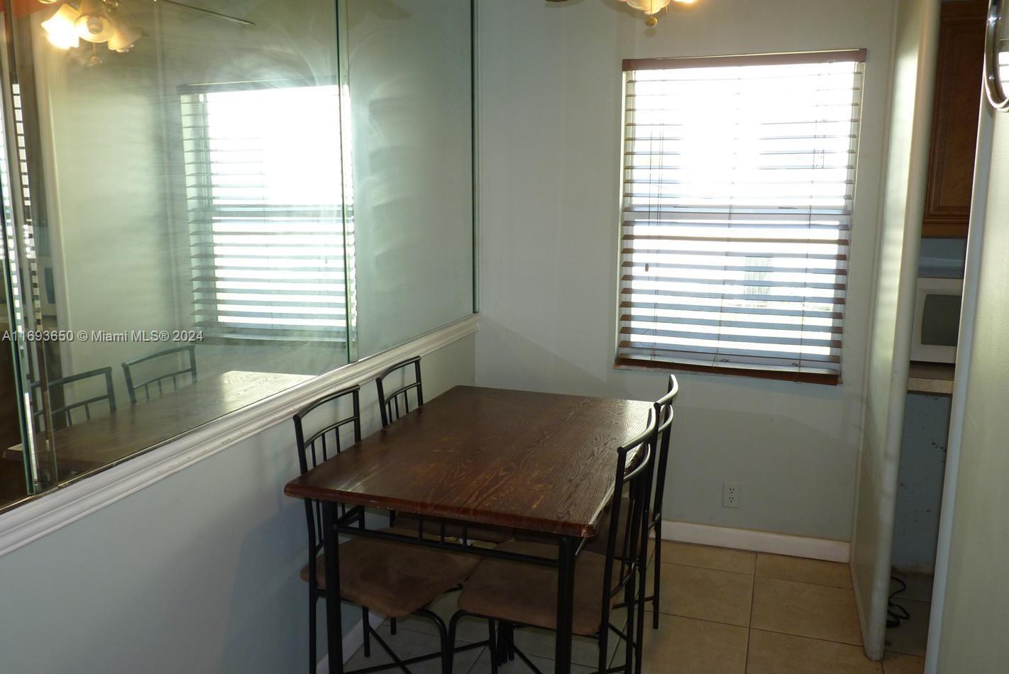 HOVIANNA VIII CONDO - Residential