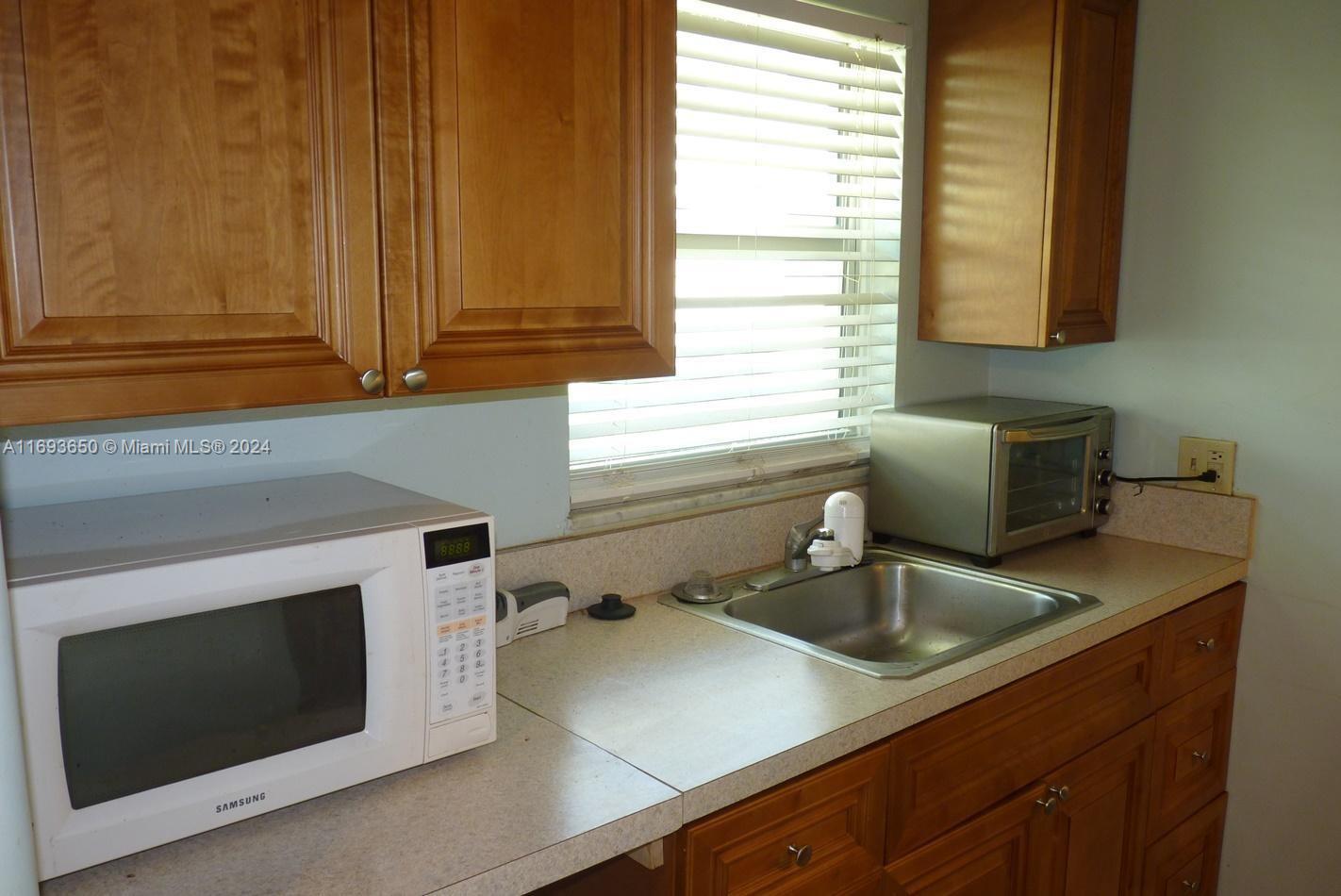 HOVIANNA VIII CONDO - Residential