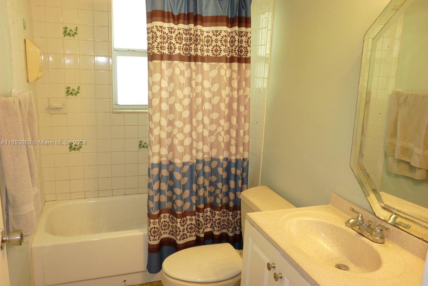 HOVIANNA VIII CONDO - Residential