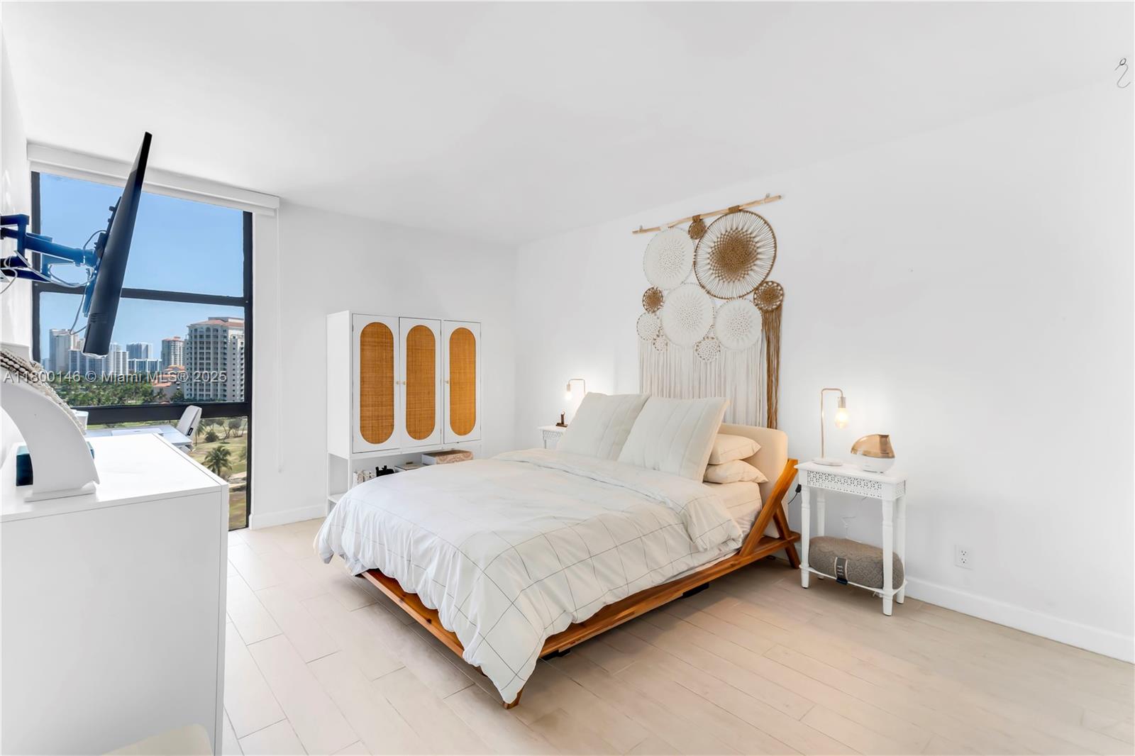 CORONADO CONDO- TOWER III - Residential