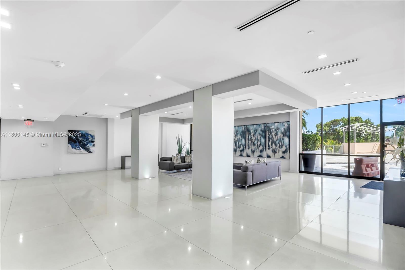 CORONADO CONDO- TOWER III - Residential