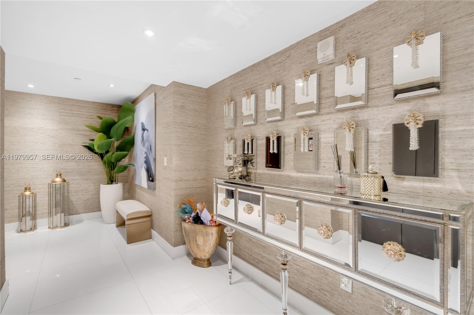 900 BISCAYNE BAY CONDO - Residential