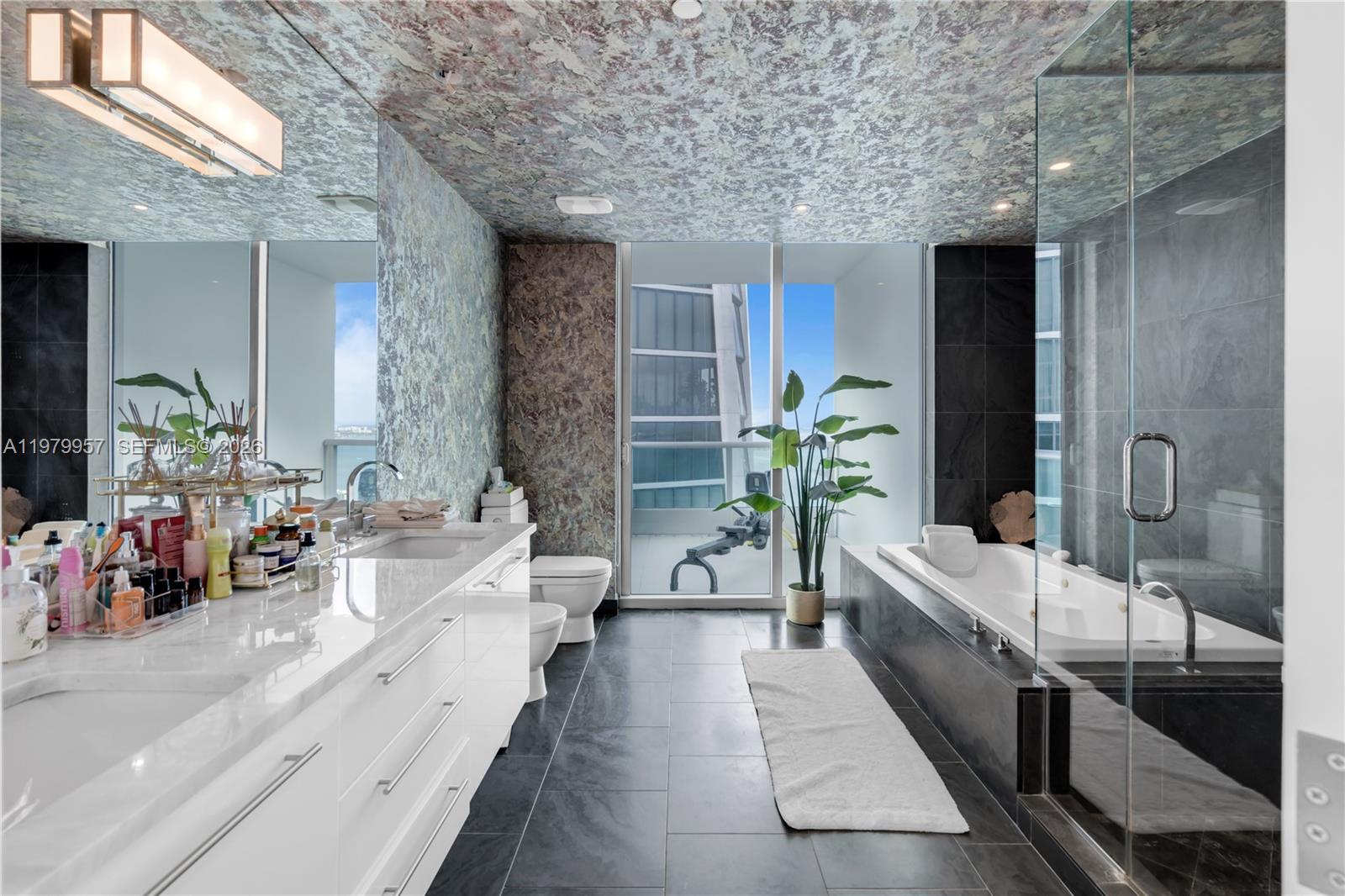 900 BISCAYNE BAY CONDO - Residential