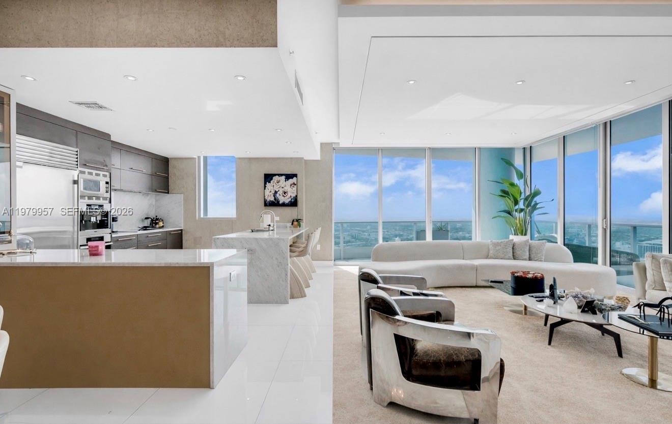900 BISCAYNE BAY CONDO - Residential