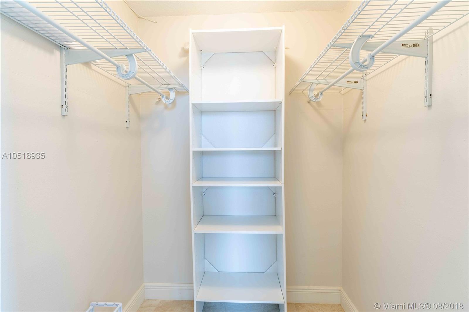 IMPERIAL TERRACES CONDO - Residential