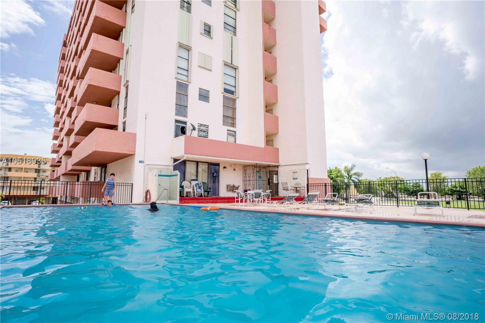 IMPERIAL TERRACES CONDO - Residential