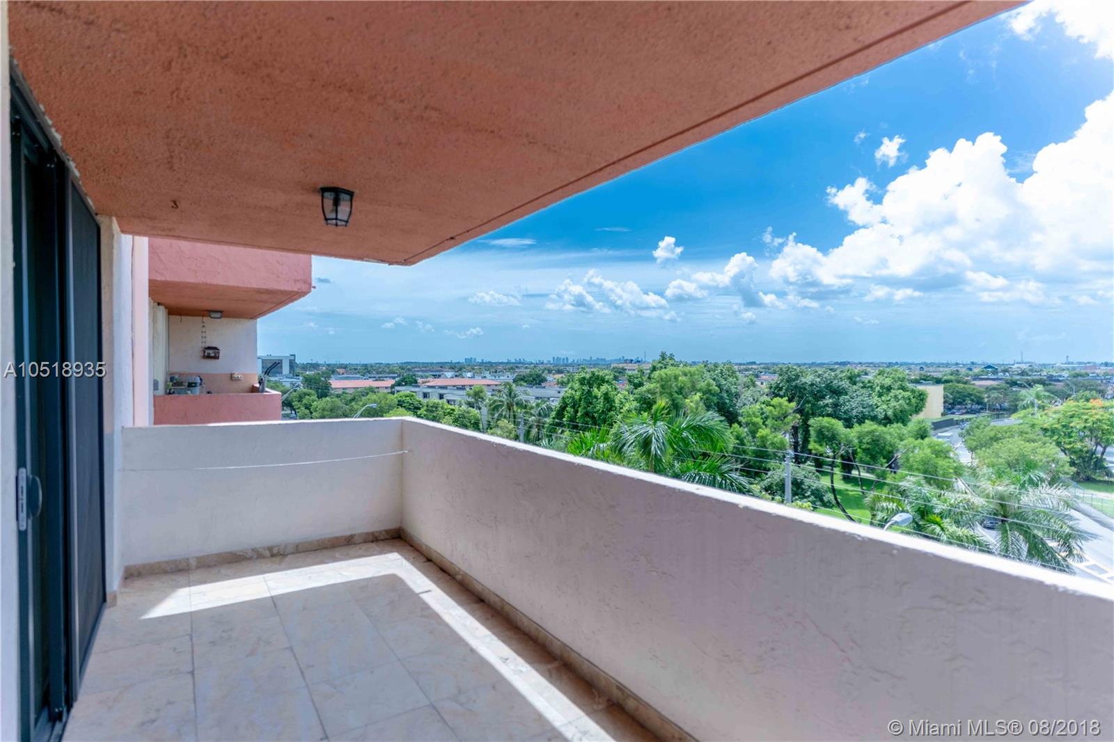 IMPERIAL TERRACES CONDO - Residential