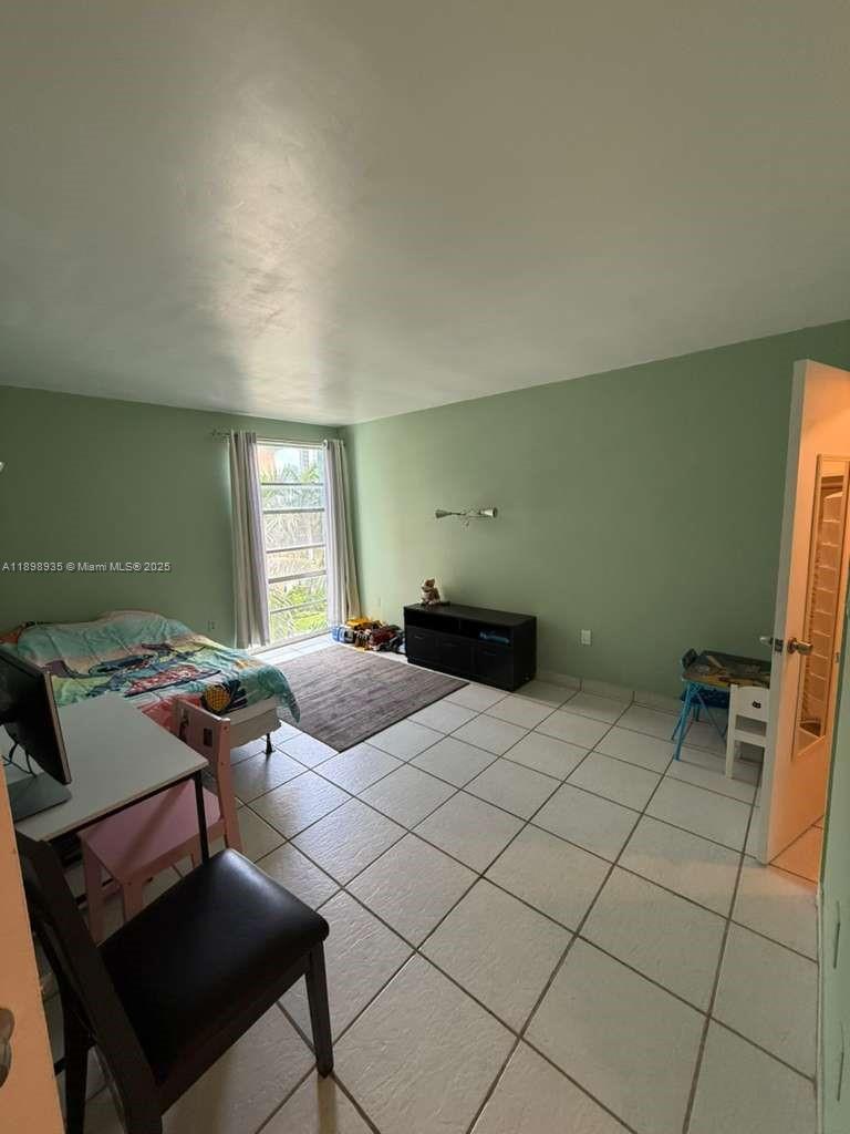 AVILA CONDO - Residential Lease