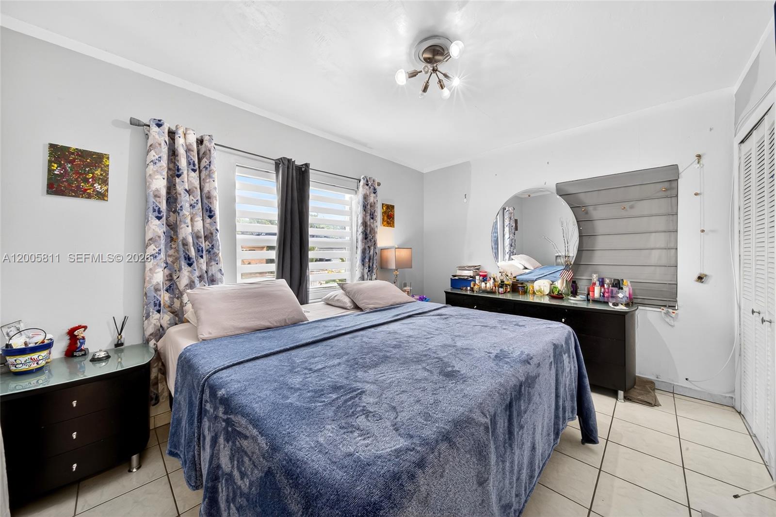 SUNSET MANOR NO 2 - Residential