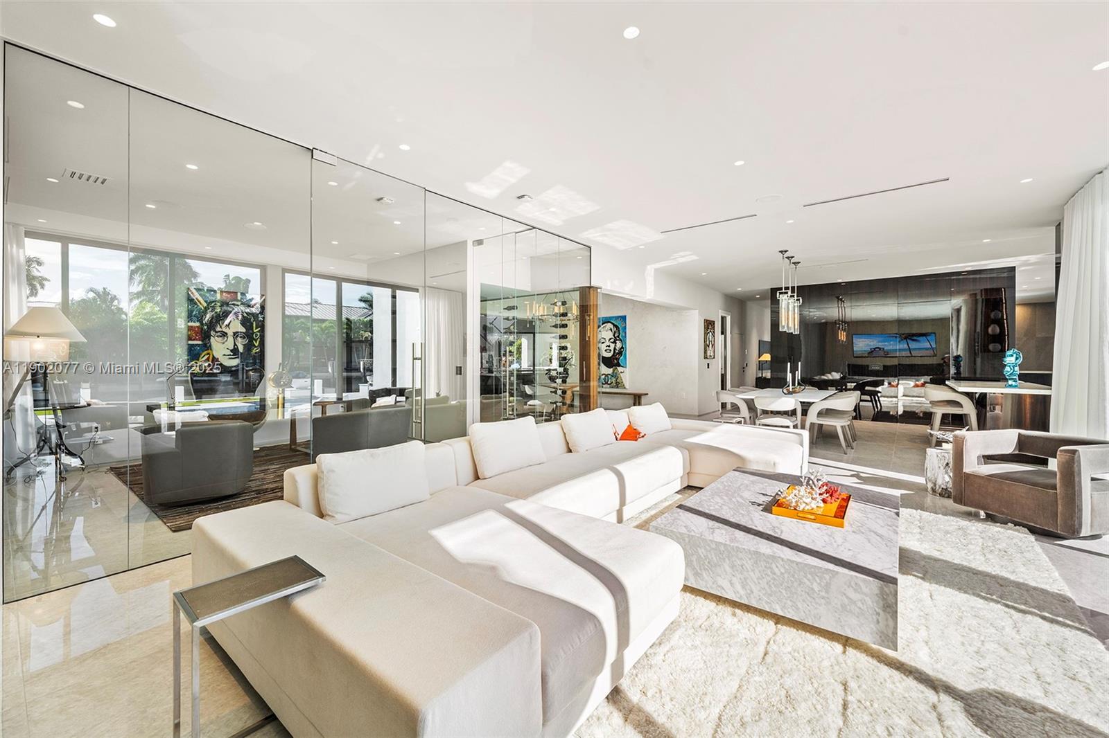 CORAL ISLES - Residential