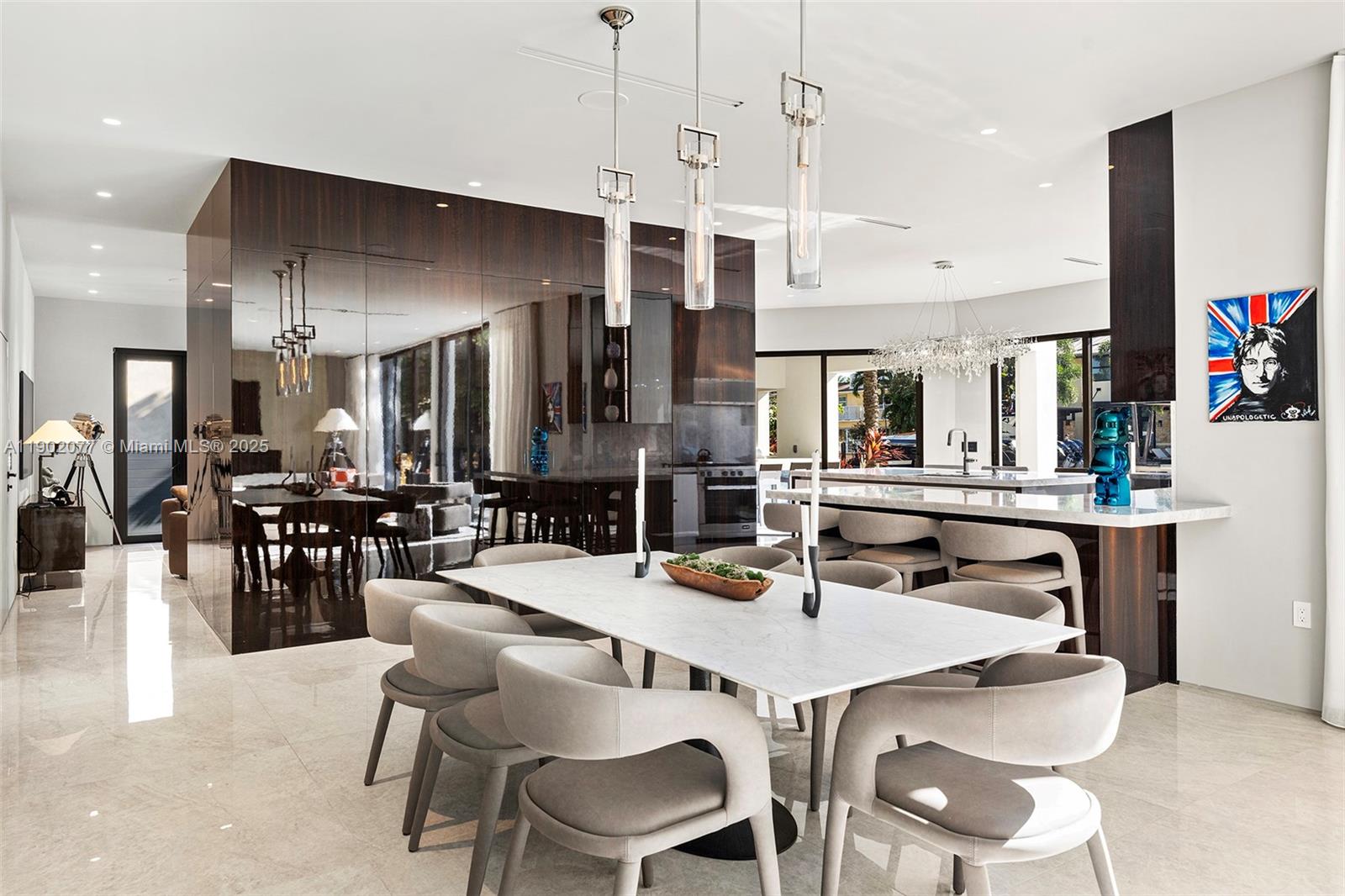 CORAL ISLES - Residential