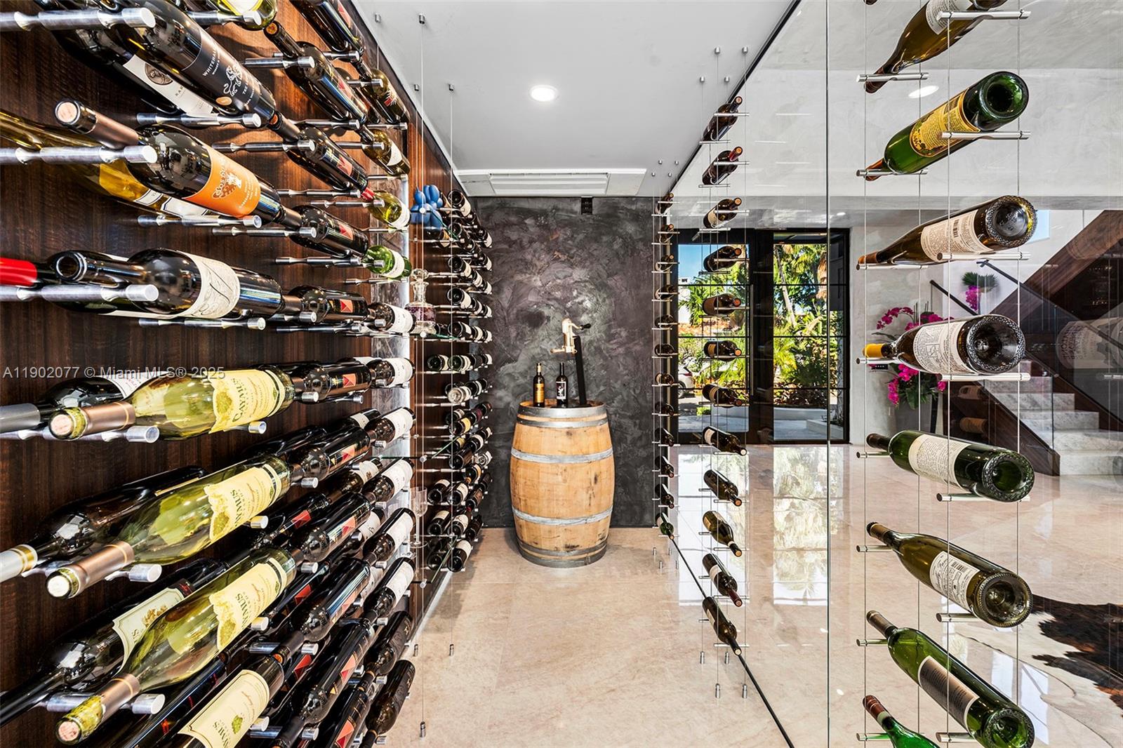 CORAL ISLES - Residential