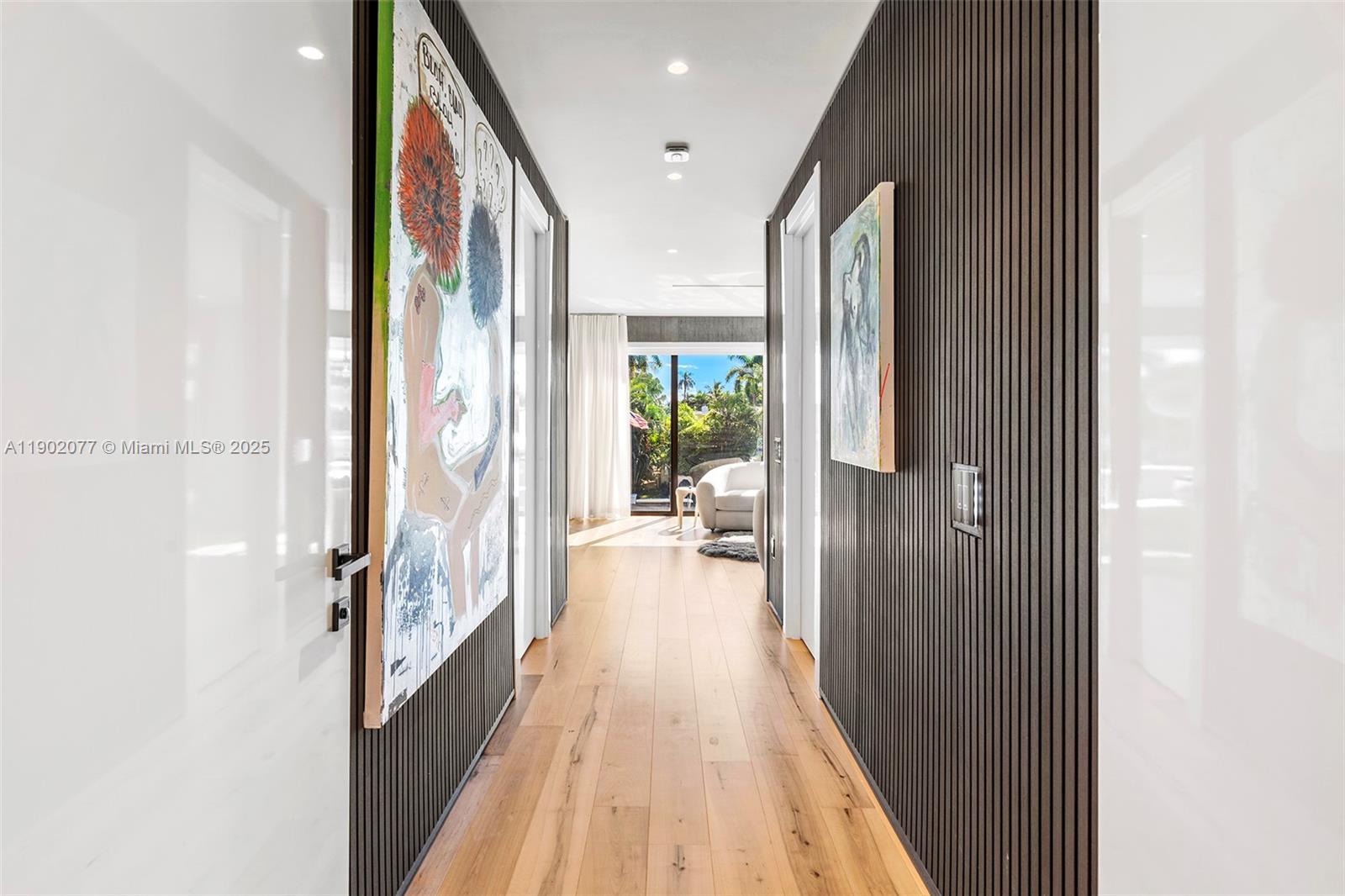 CORAL ISLES - Residential