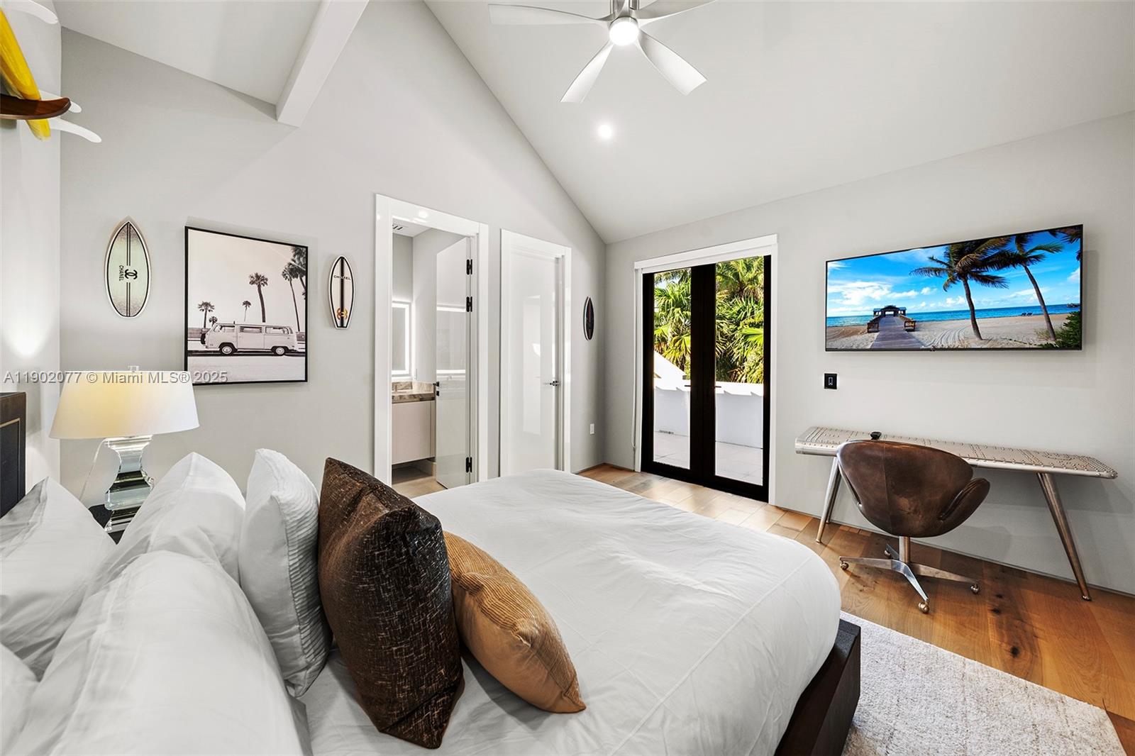 CORAL ISLES - Residential