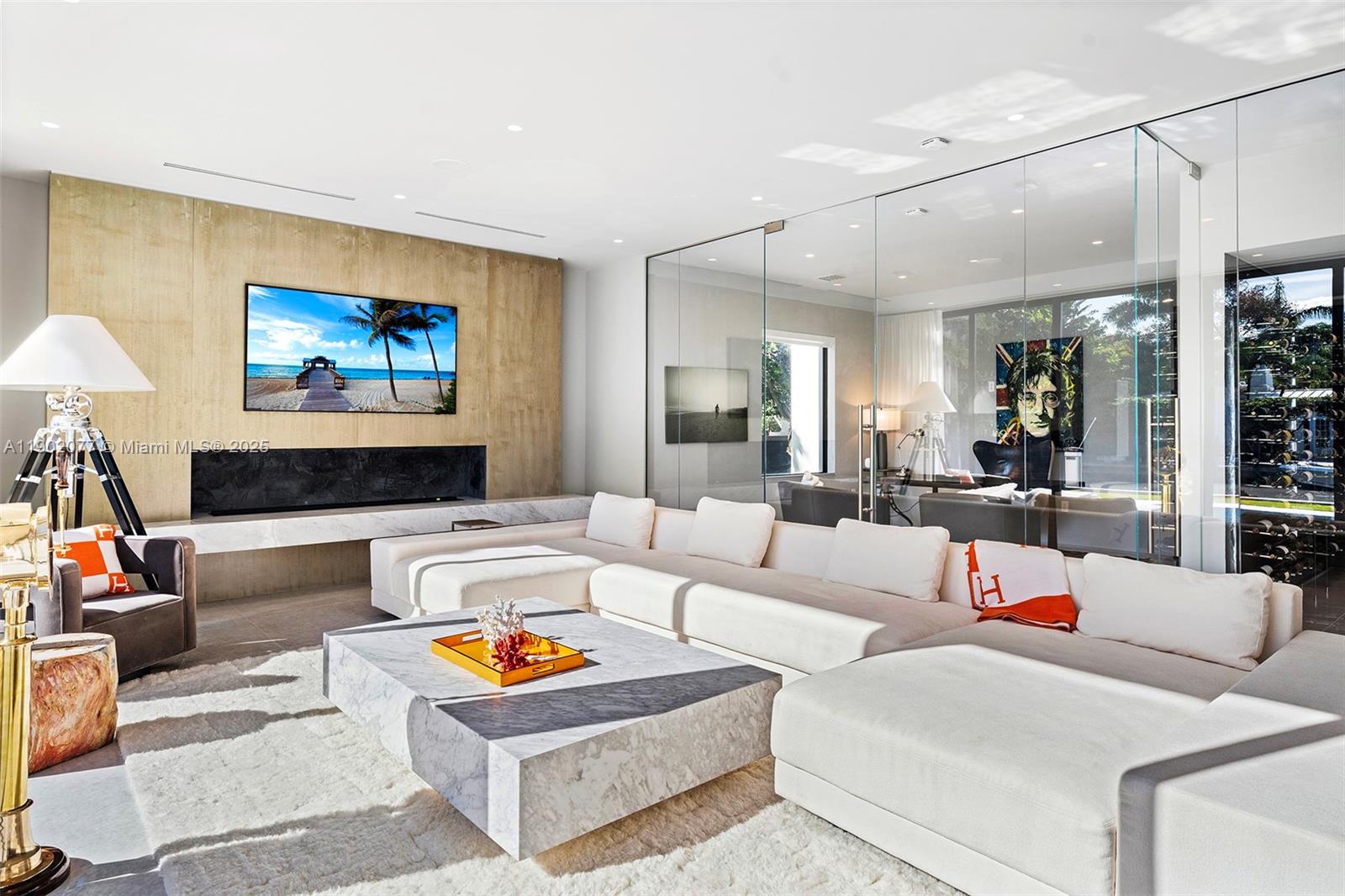 CORAL ISLES - Residential