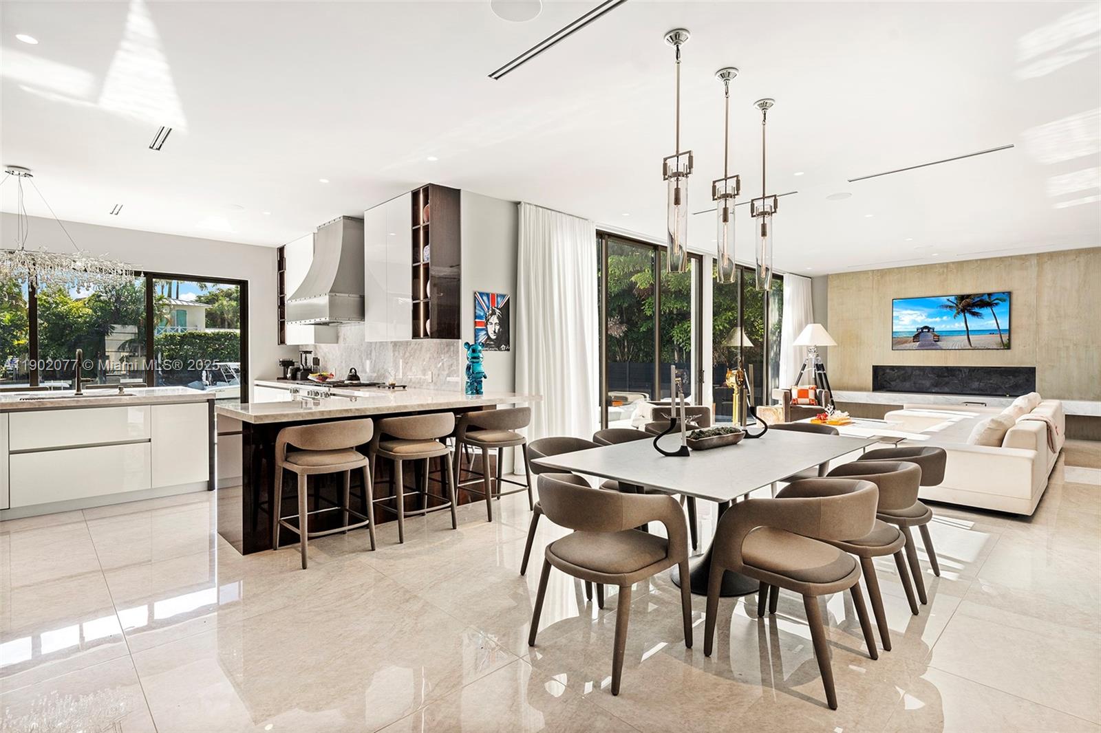 CORAL ISLES - Residential