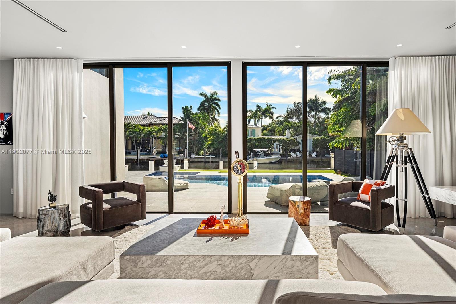 CORAL ISLES - Residential