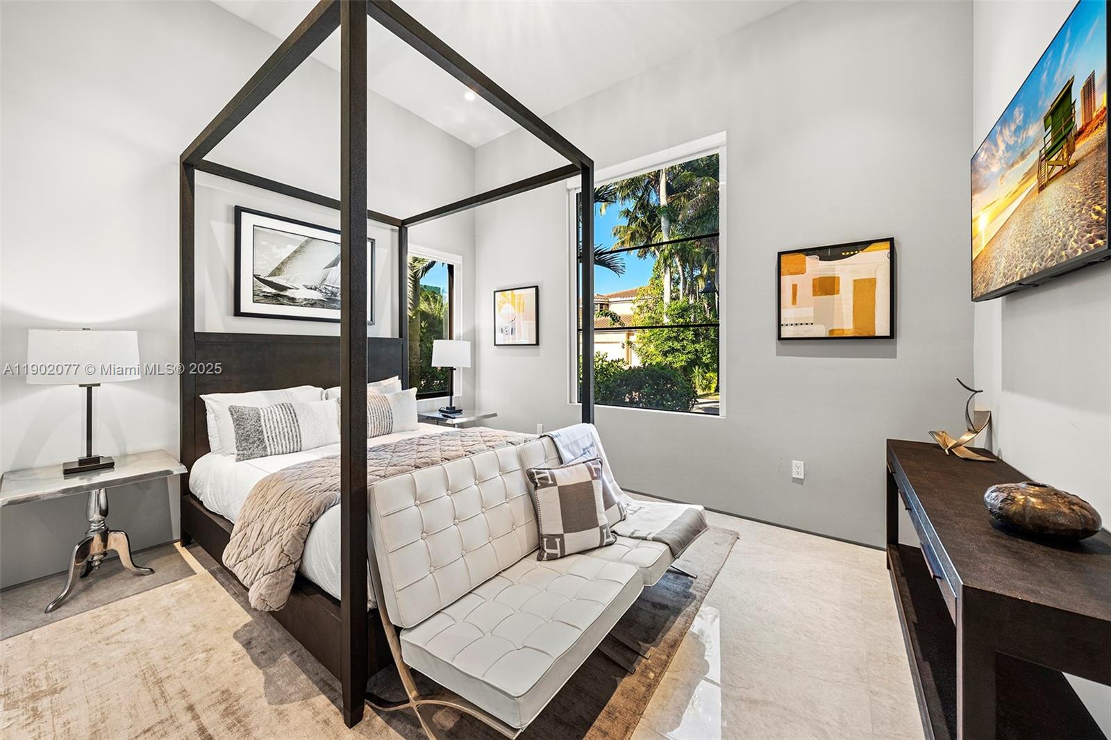 CORAL ISLES - Residential