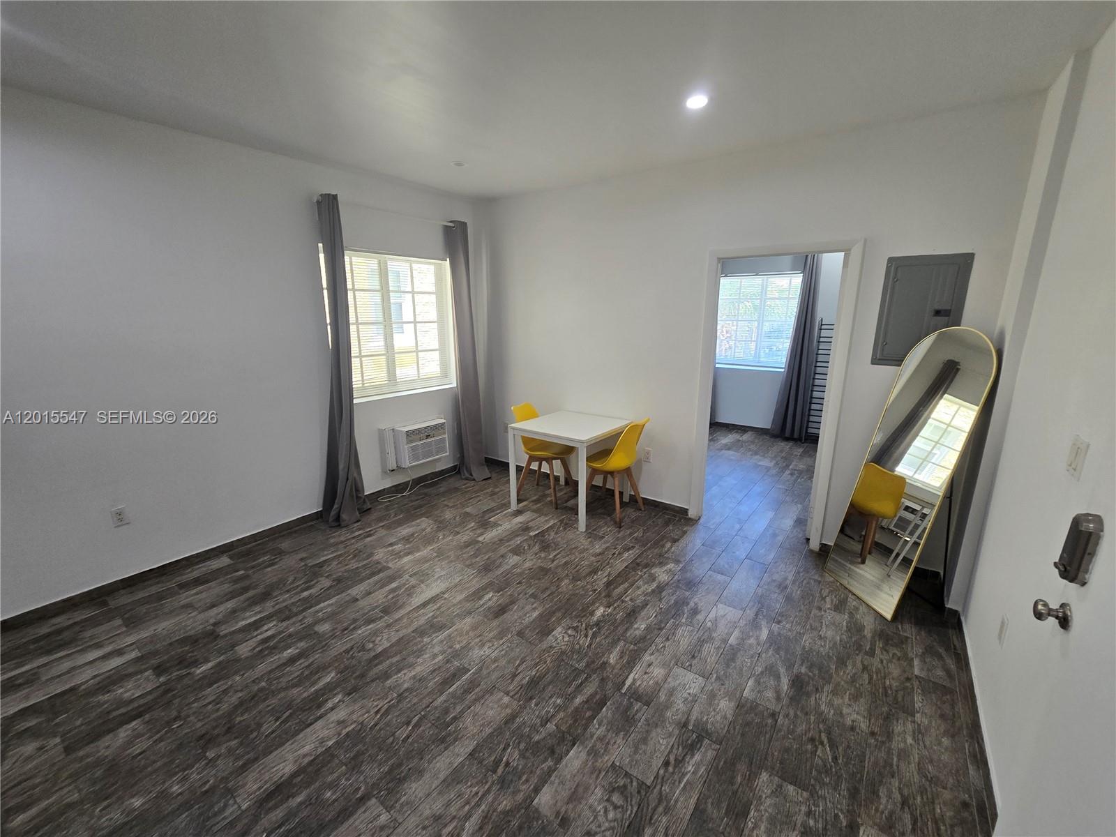 1345 Pennsylvania Ave 5B