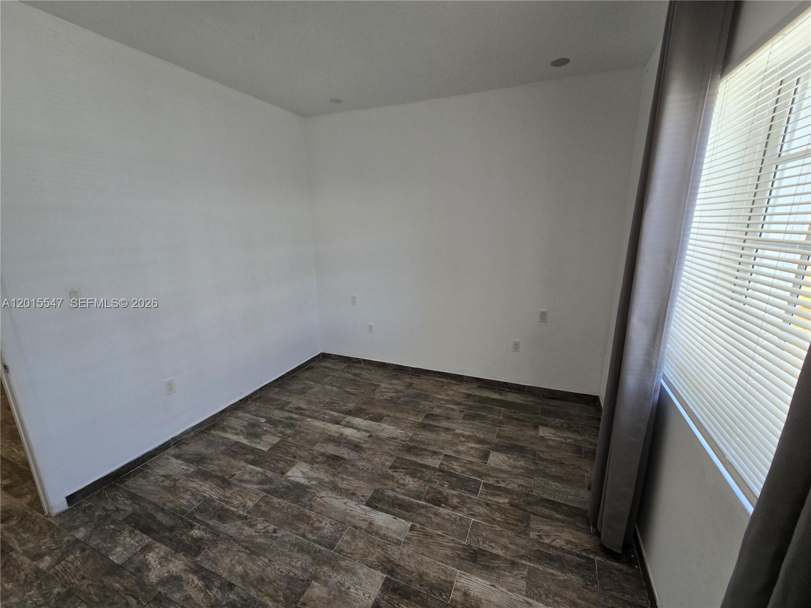 OCEAN BEACH ADDN NO 3 - Residential Lease