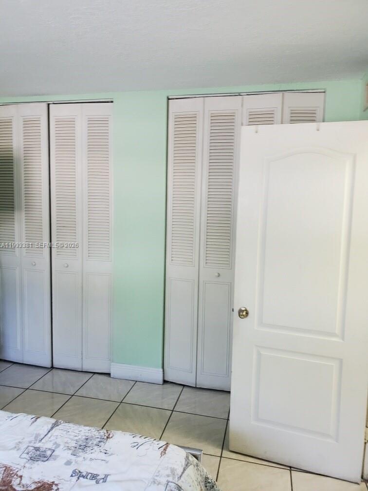 TROPICAL MANOR CONDO - Residential