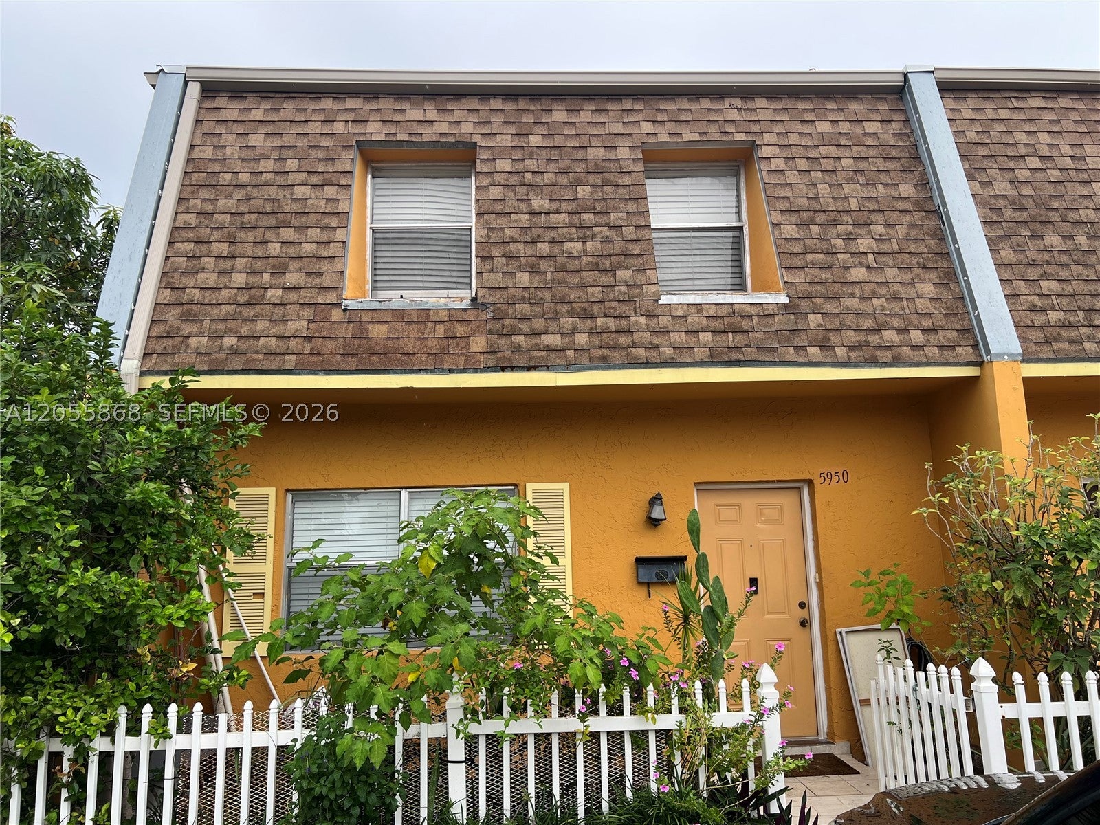 5950 NW 29th Pl 109, Sunrise FL 33313