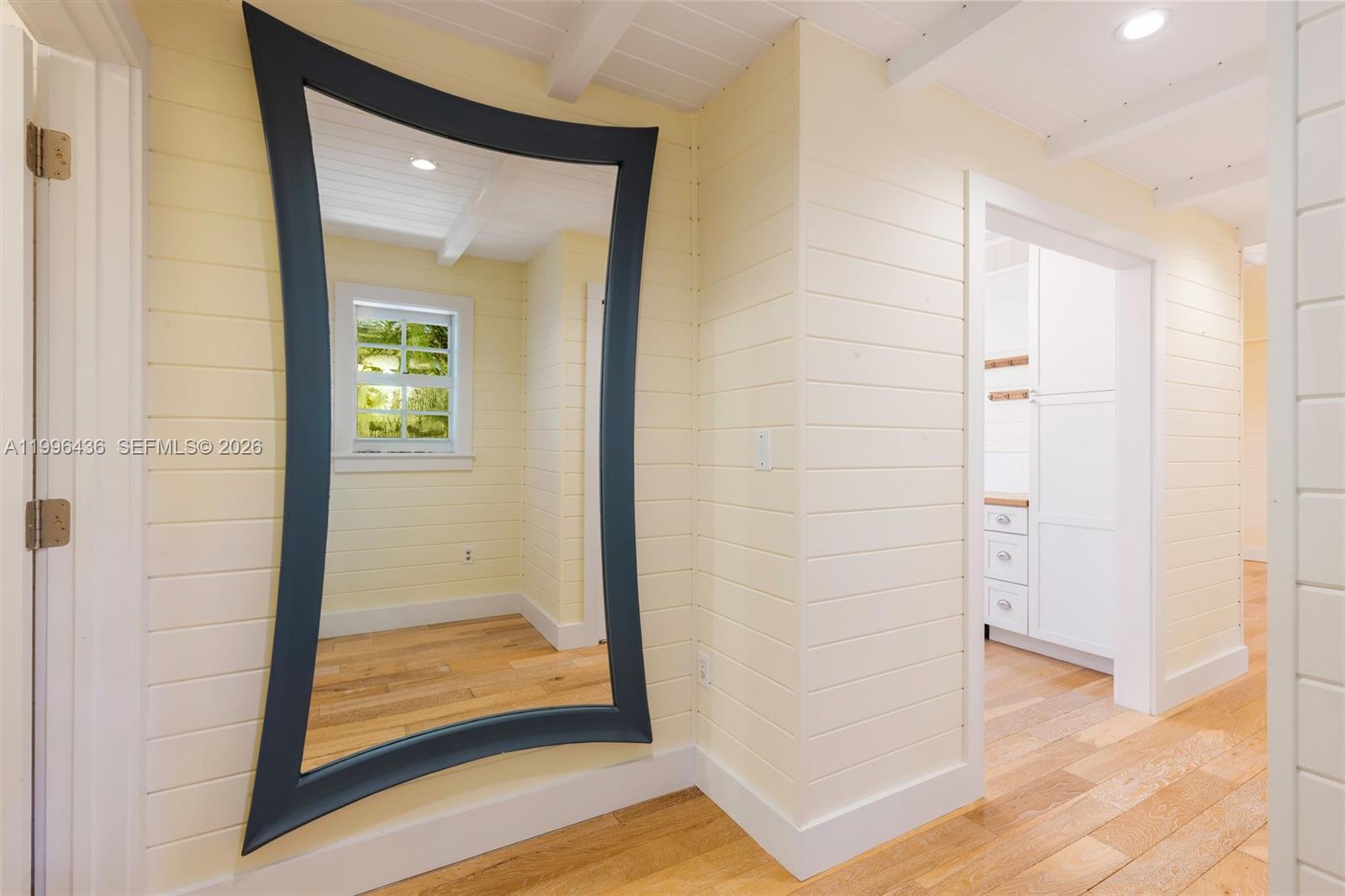 4235 Lennox Dr Front