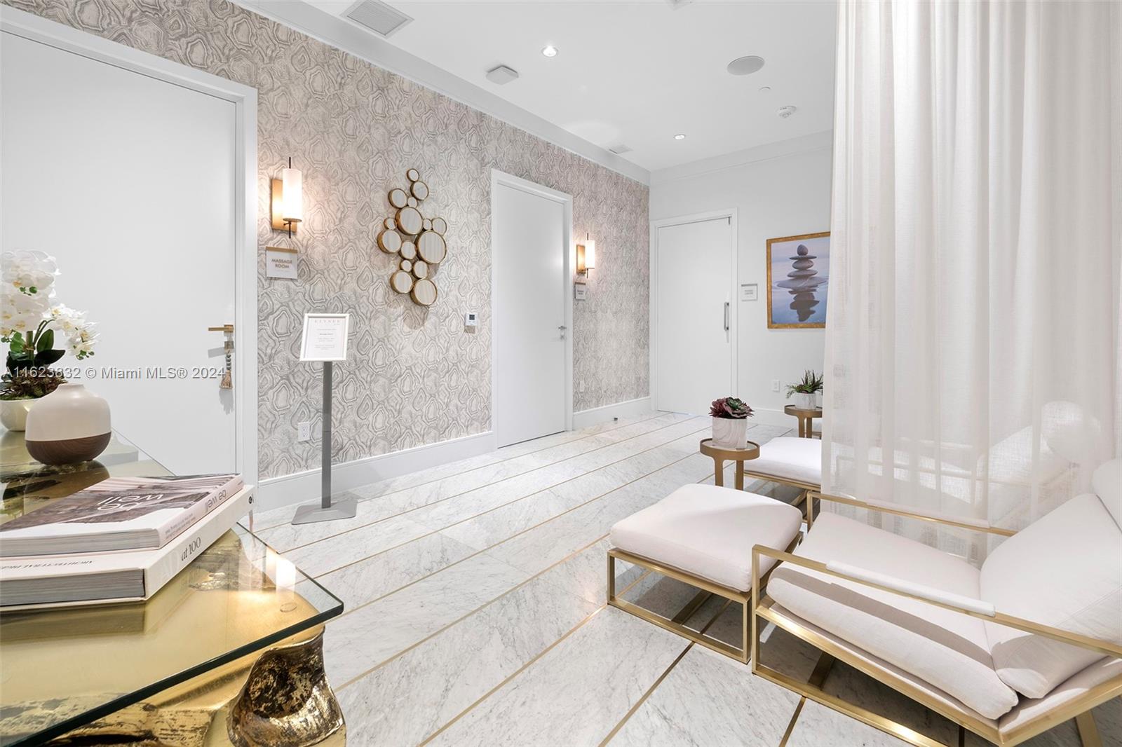 ELYSEE MIAMI - Residential