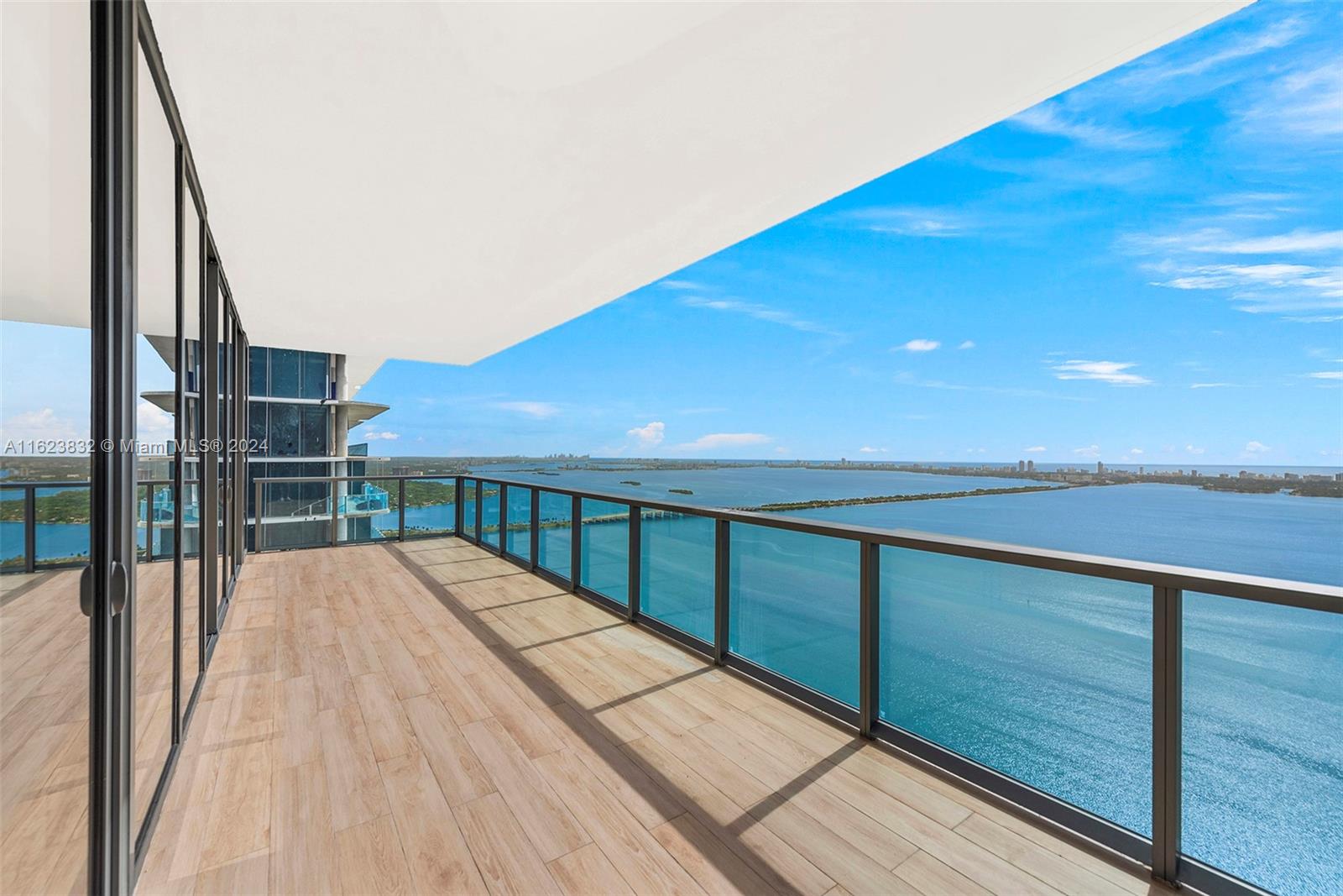 ELYSEE MIAMI - Residential