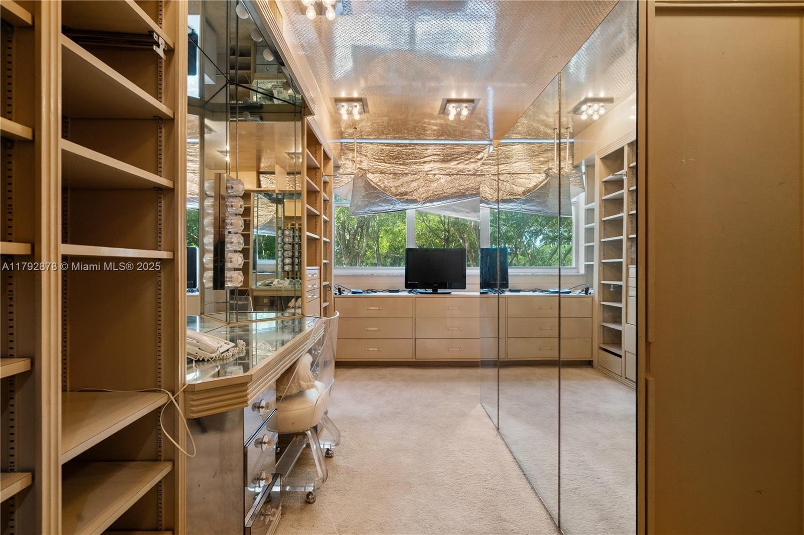 JOCKEY CLUB CONDO UNIT II - Residential