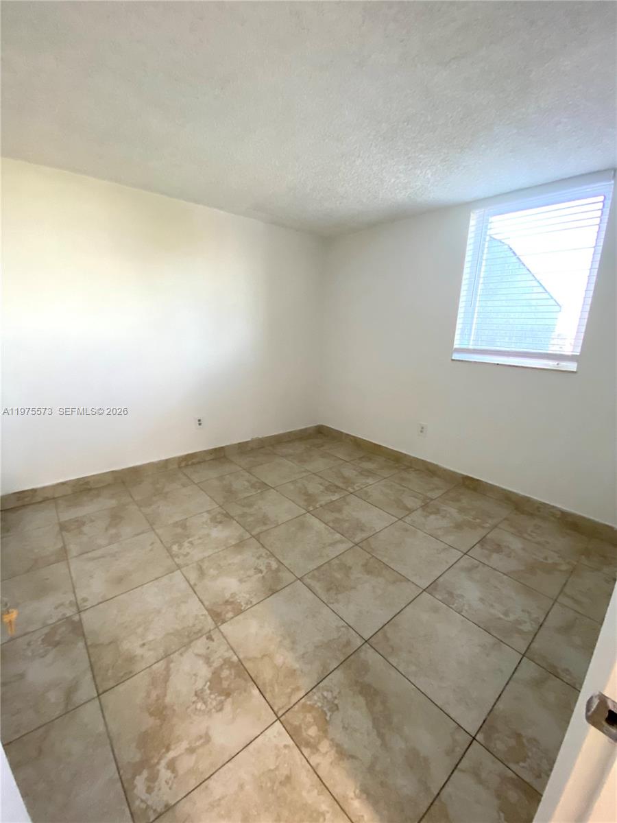 SAMARI LAKE EAST CONDO - Residential Lease