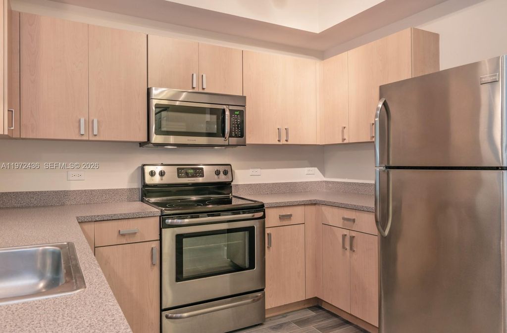 Photo of 533 NE 3rd Ave #435, Fort Lauderdale, FL 33301 (MLS # A11972436)