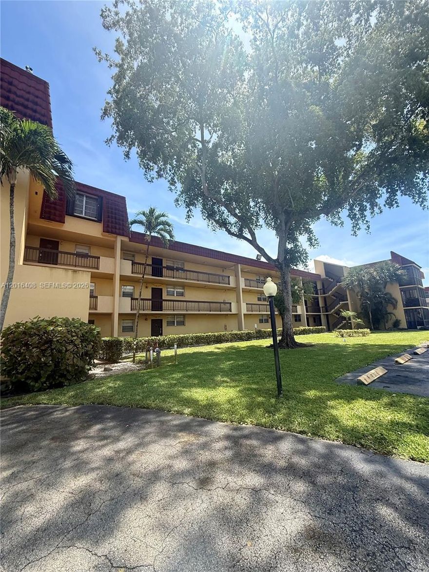 COMPLETELY REMODELED AND MOVE-IN READY! THIS BEAUTIFUL 1-BEDROOM, 1.5-BATH CONDO OFFERS A MODERN OPEN-CONCEPT LAYOUT WITH STYLISH UPGRADES THROUGHOUT. FEATURES INCLUDE IMPACT WINDOWS AND SLIDING GLASS DOORS, A NEWER A/C UNIT ONLY 1 YEAR OLD, UPDATED KITCHEN WITH CONTEMPORARY FINISHES, RENOVATED BATHROOMS, NEW LIGHTING, NEW FLOORING, AND A NEWER ROOF. ENJOY SPACIOUS LIVING AREAS, A LARGE WALK-IN CLOSET, AND A REAR PATIO OVERLOOKING A TRANQUIL LAKE WITH PEACEFUL WALKING TRAILS. CONVENIENT FIRST FLOOR LOCATION AND A PERFECT OPPORTUNITY FOR BUYERS LOOKING FOR COMFORT, STYLE, AND VALUE IN ONE PLACE!