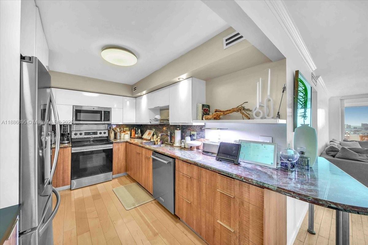 COSTA BRAVA CONDO - Residential Lease