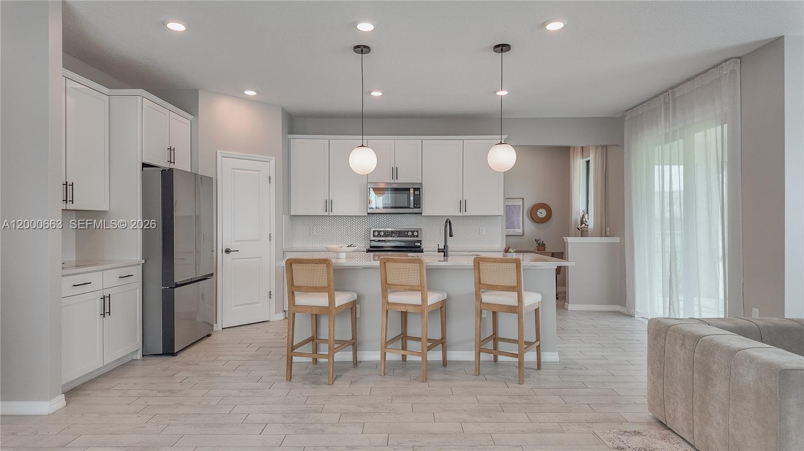 WOODMONT PODS B F & G - Residential