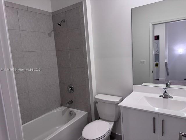 WINDSOR SQUARE - Residential Lease