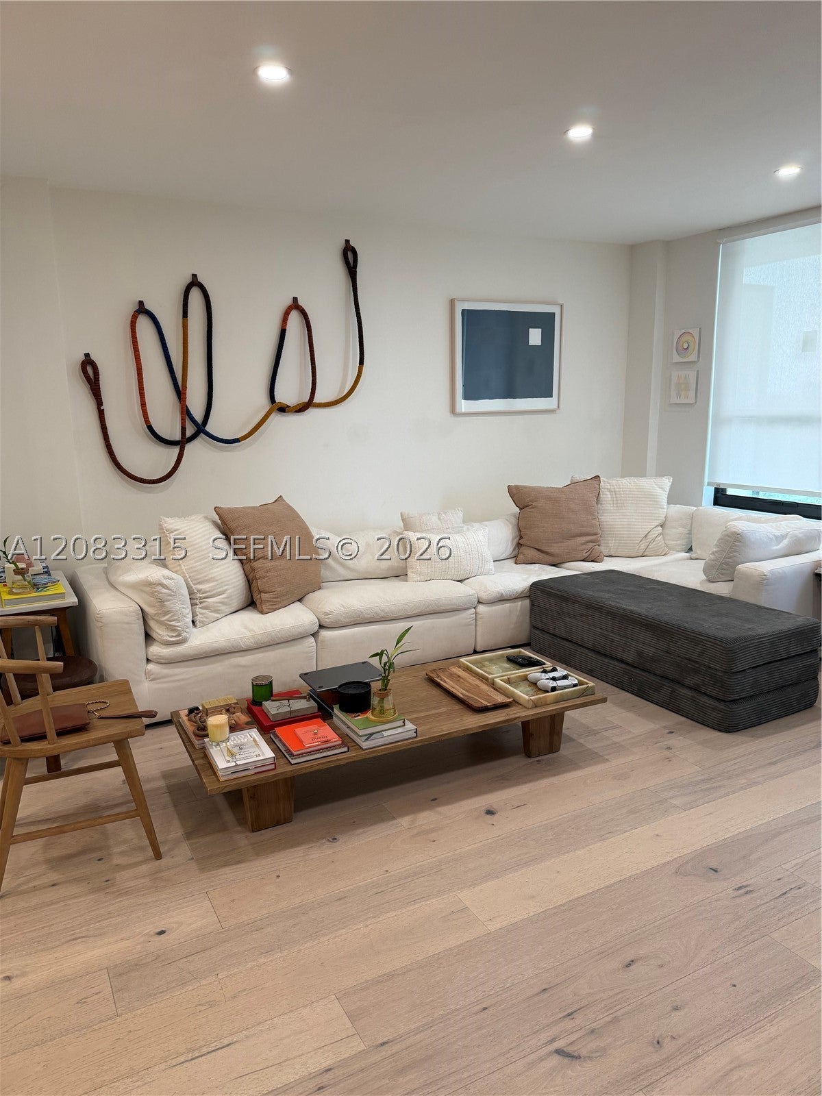 10185 E Collins Ave 822
