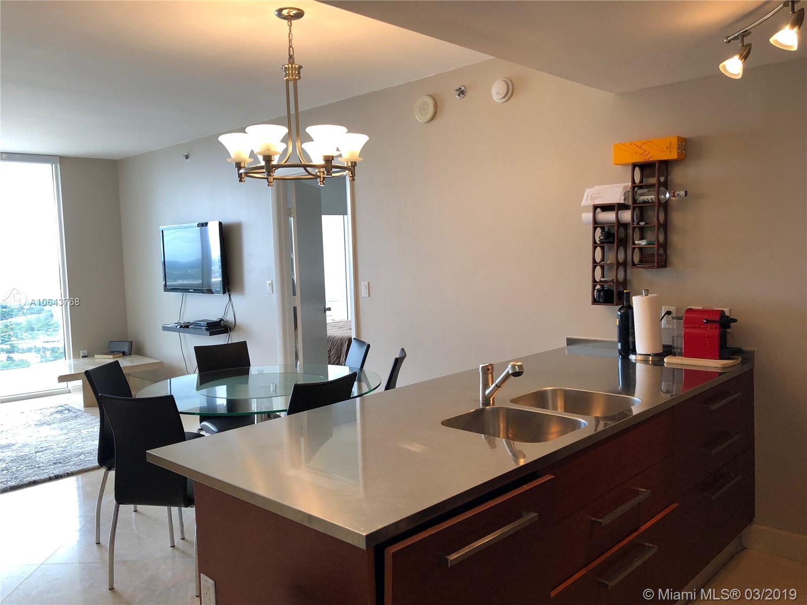 BEACH CLUB CONDO - Residential Lease