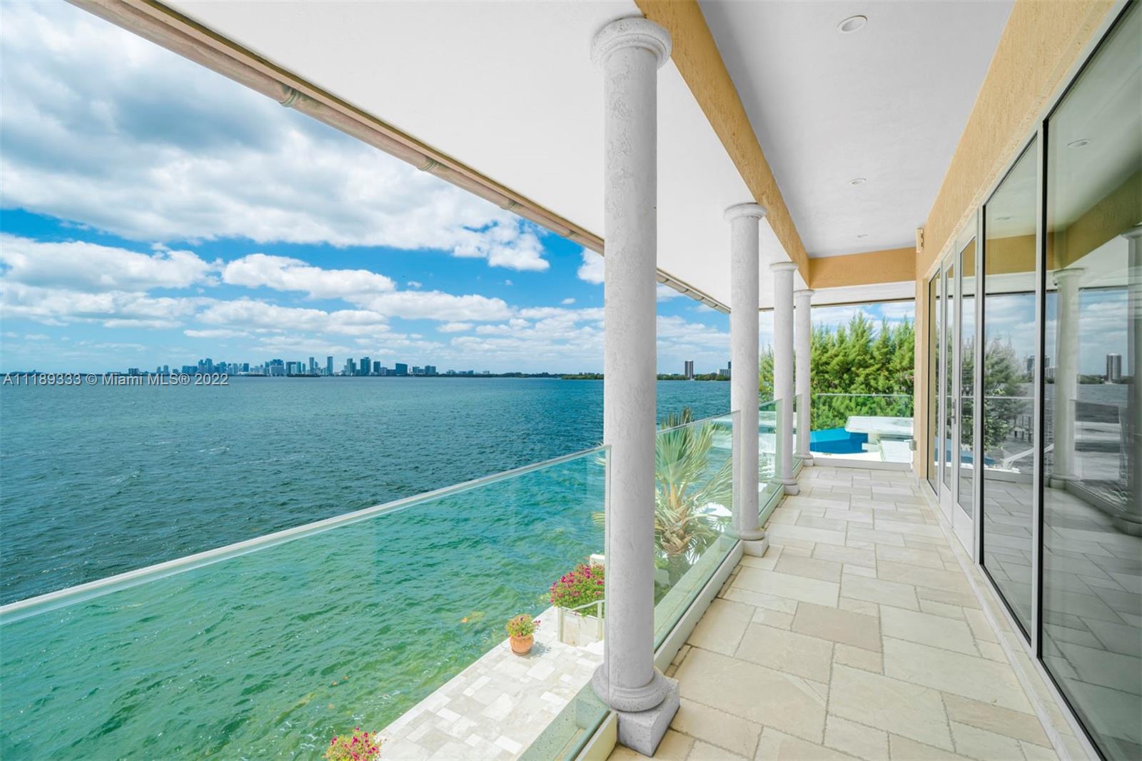 NORTH BAY ISLAND - Residential